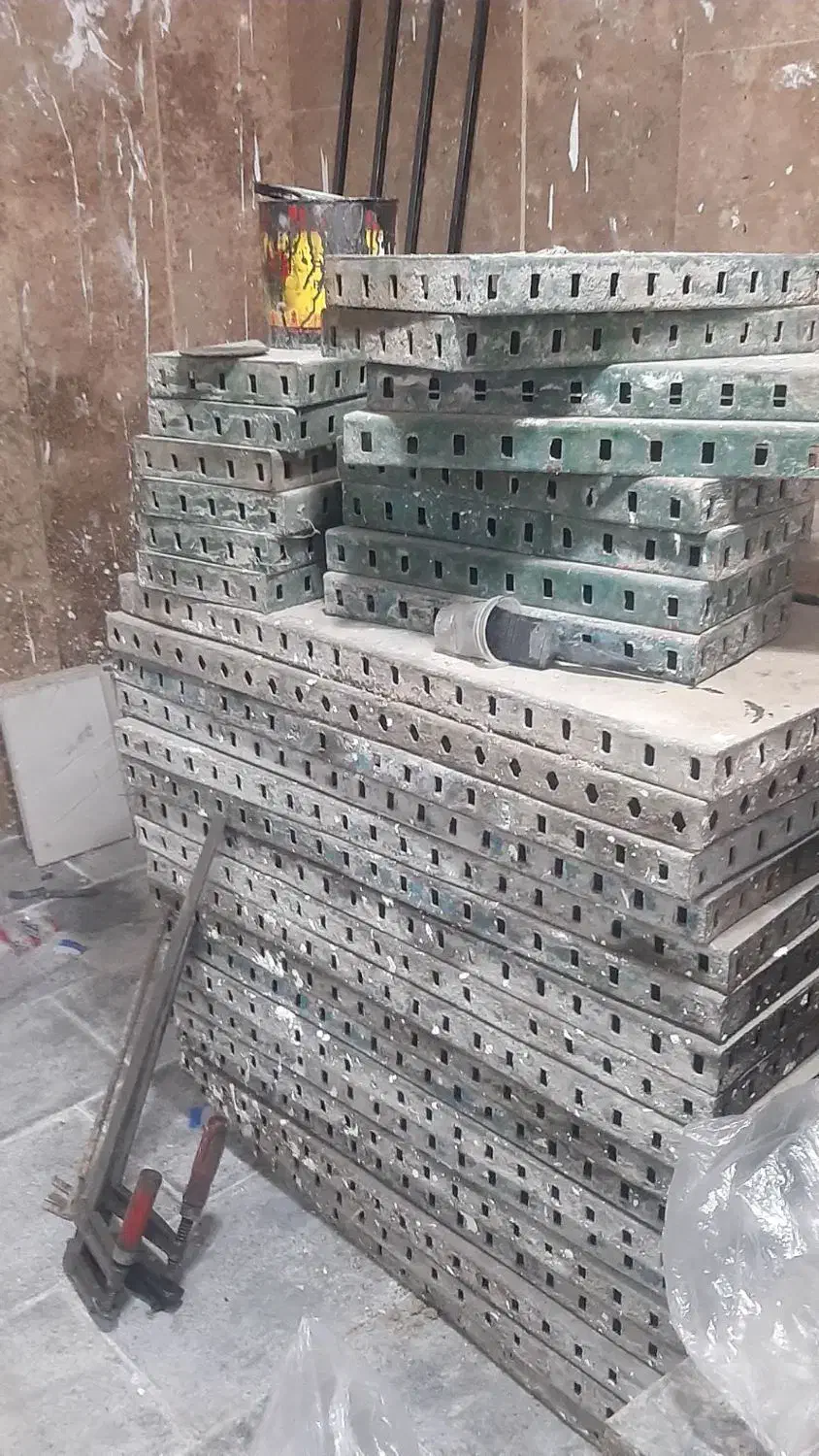 جک قالب|مصالح و تجهیزات ساختمان|صباشهر, |دیوار