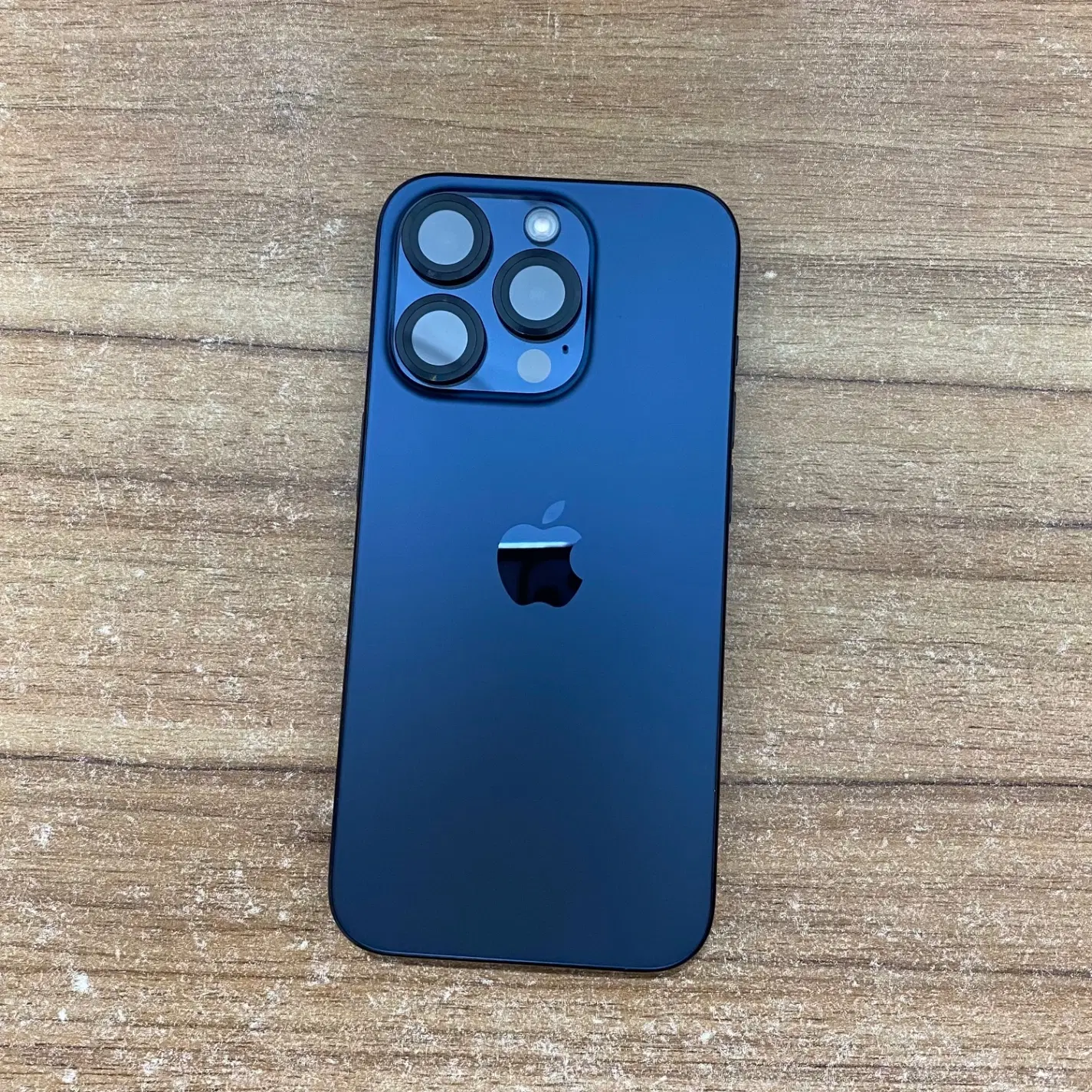 Iphone 15pro|موبایل|کلیبر, |دیوار
