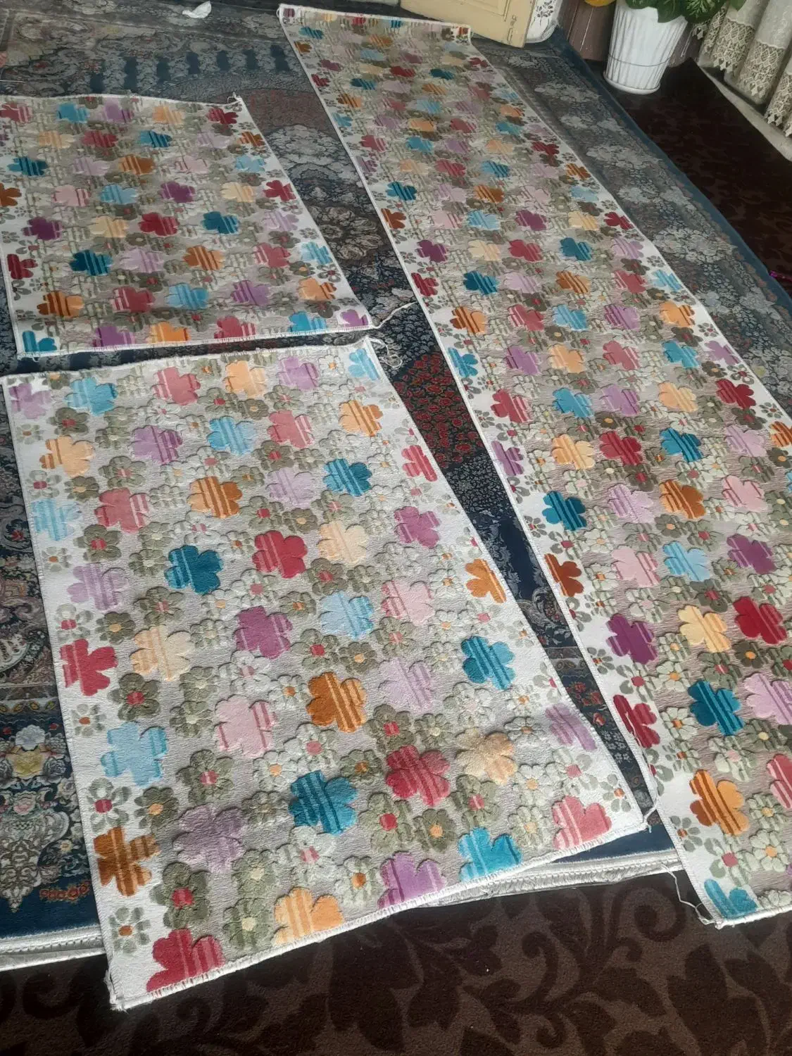 فرش ترک|پادری|کرمانشاه, |دیوار