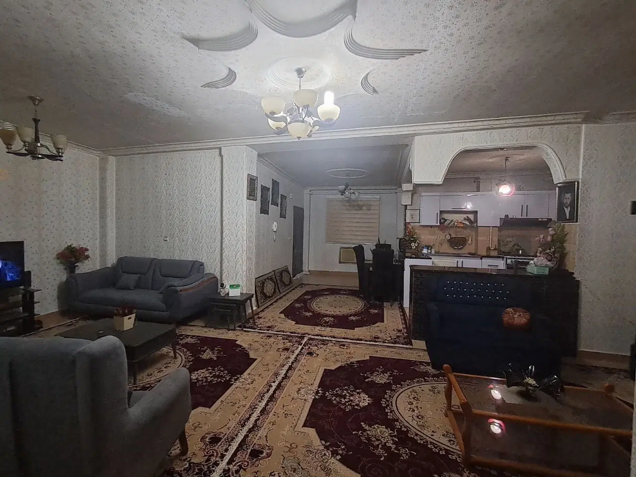 ۱۲۰ متر دو خوابه / شمسی پور / خیابان بعثت|اجارهٔ آپارتمان|رشت, جهاد|دیوار