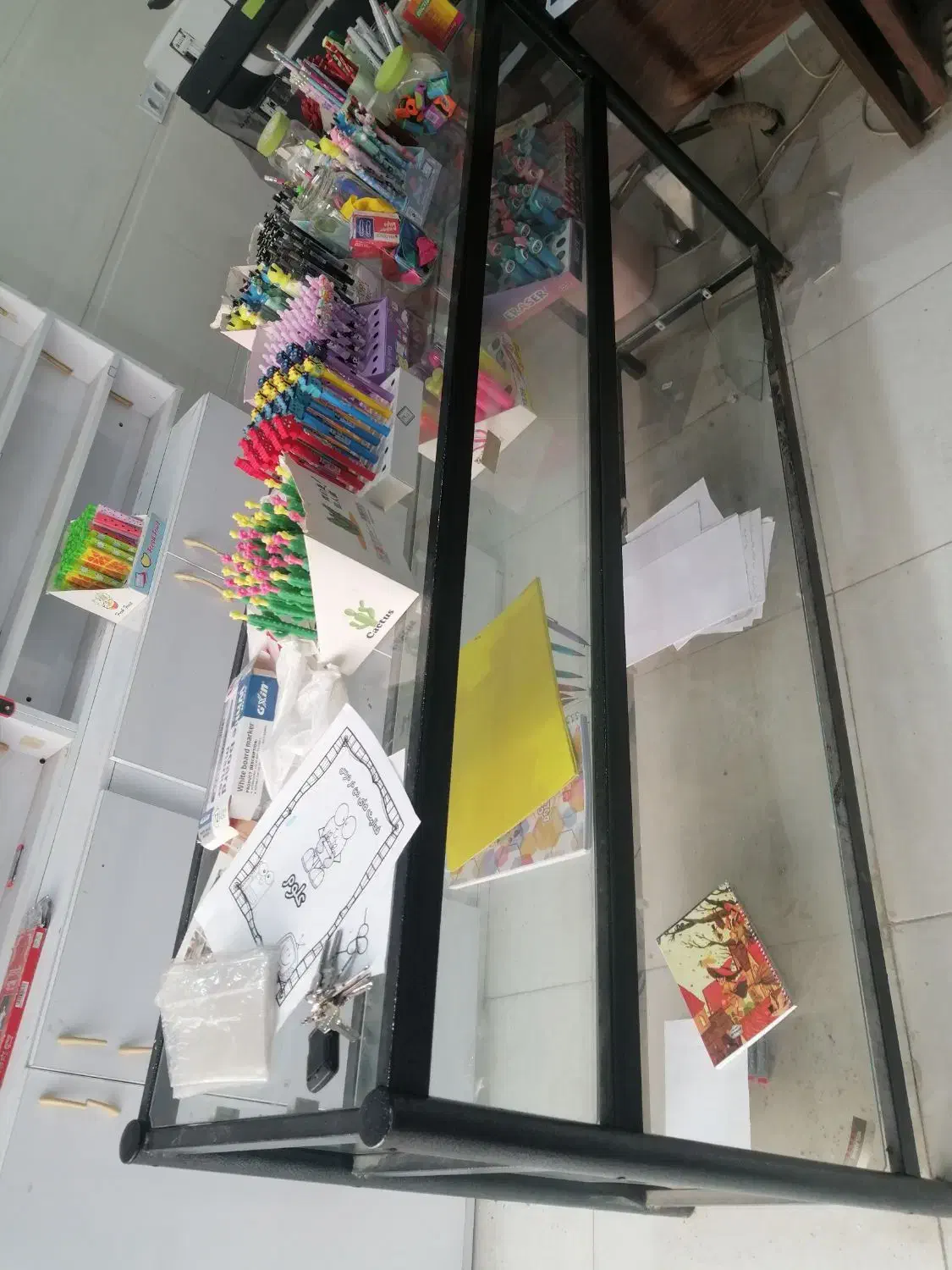 ویترین|فروشگاه و مغازه|آبادان, |دیوار