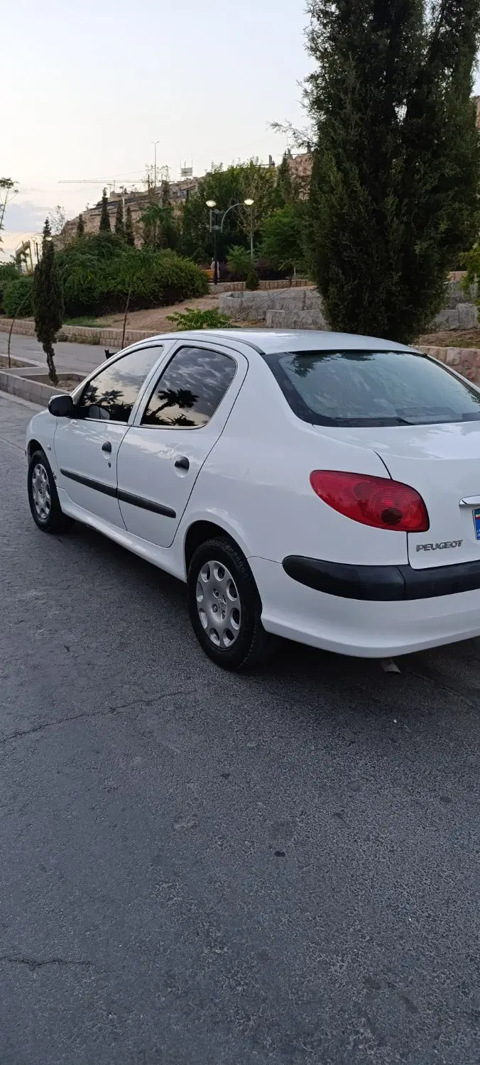 پژو 206 v8 sd|خودرو سواری و وانت|شیراز, نصر|دیوار