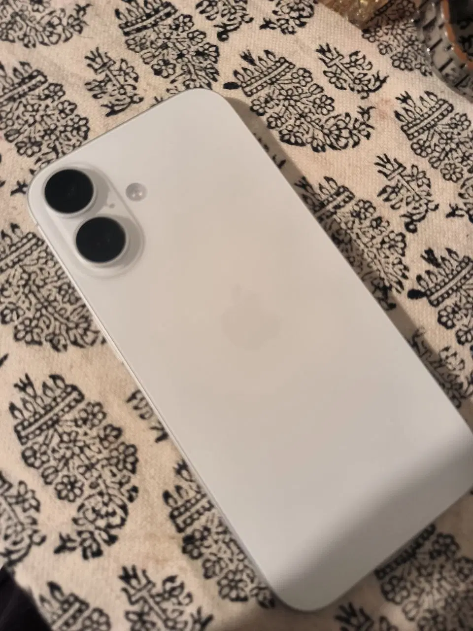 iphone 16 normal 128gig|موبایل|تهران, شهرک صدرا|دیوار