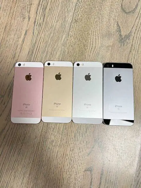 iPhone SE|موبایل|مشهد, زمانه|دیوار