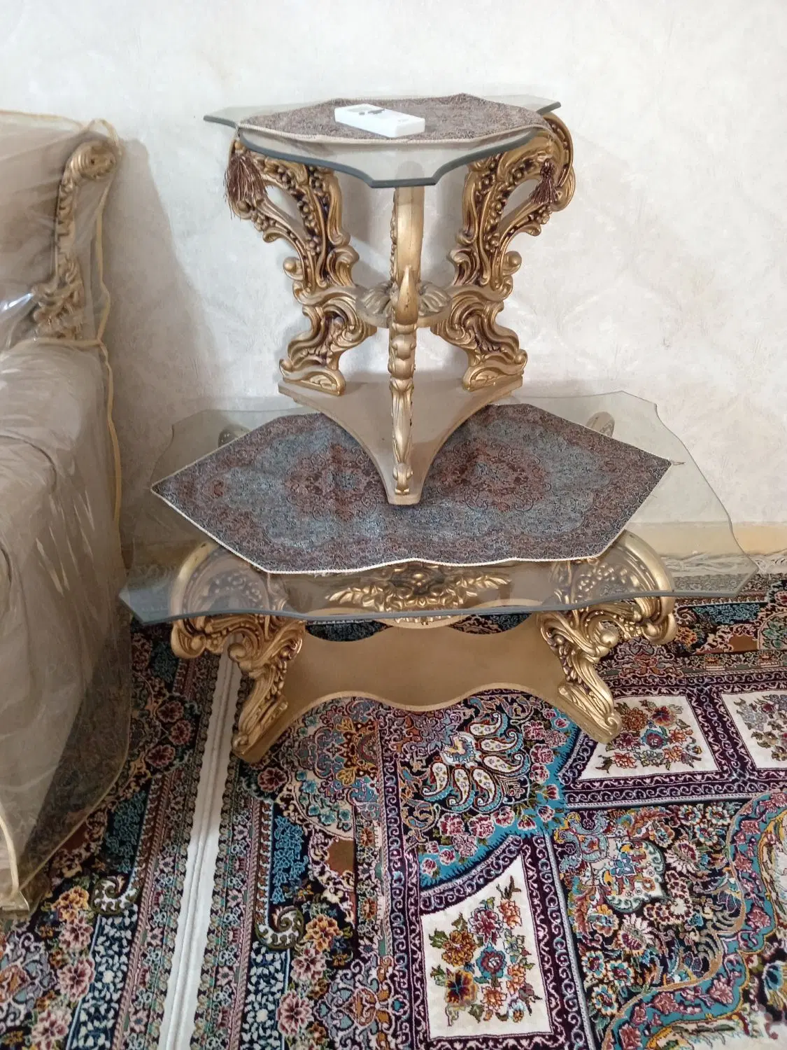 گل میز|مبلمان خانگی و میز عسلی|شوشتر, |دیوار