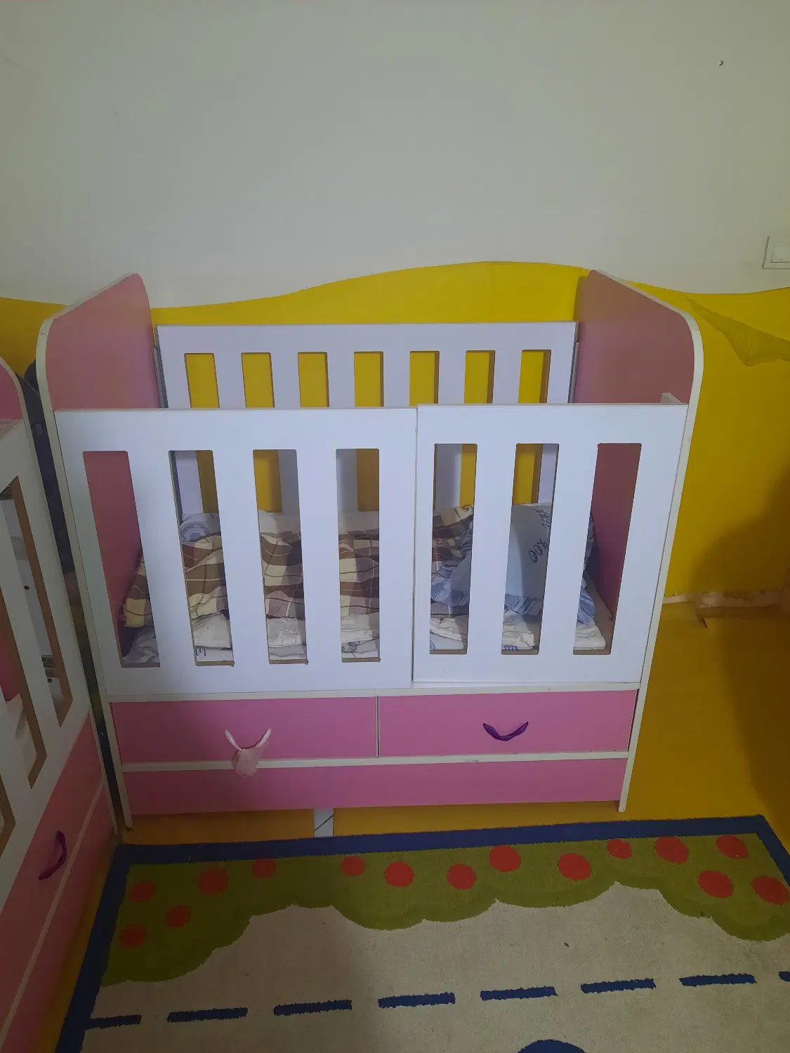 تخت کودک|تخت و صندلی بچه|کرج, گوهردشت|دیوار