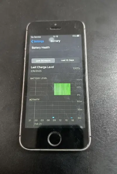 اپل se|موبایل|قم, خاکفرج|دیوار
