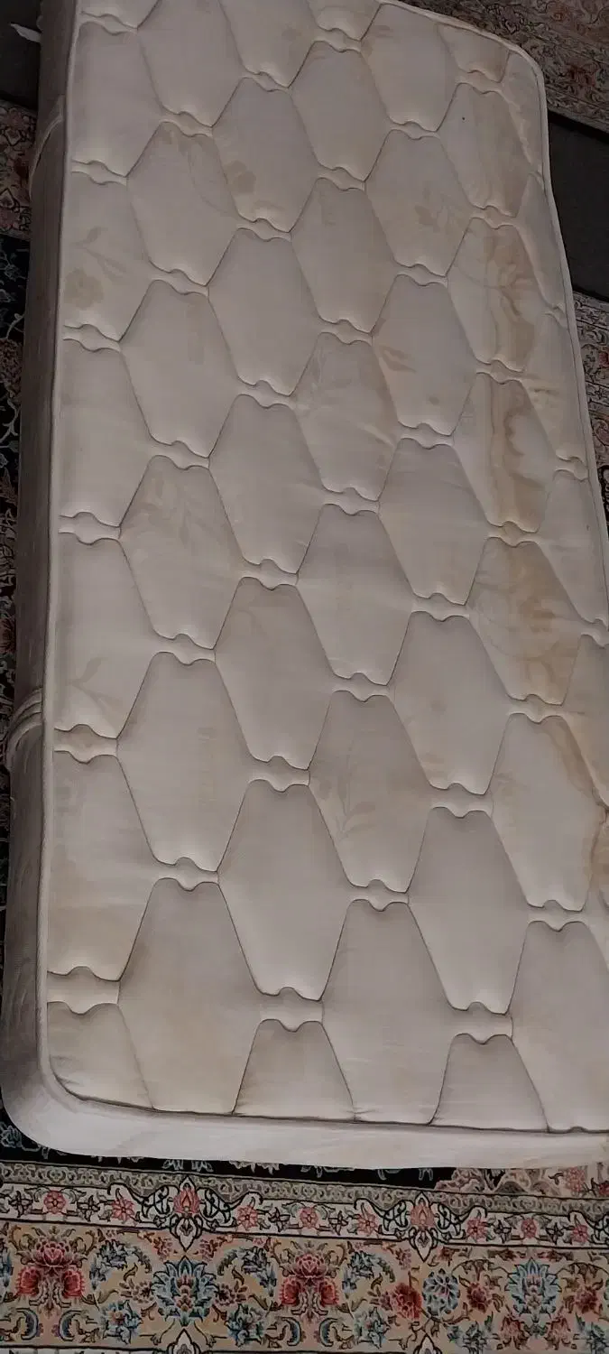 تشک یکنفره|تشک تختخواب|قم, چهل درخت|دیوار