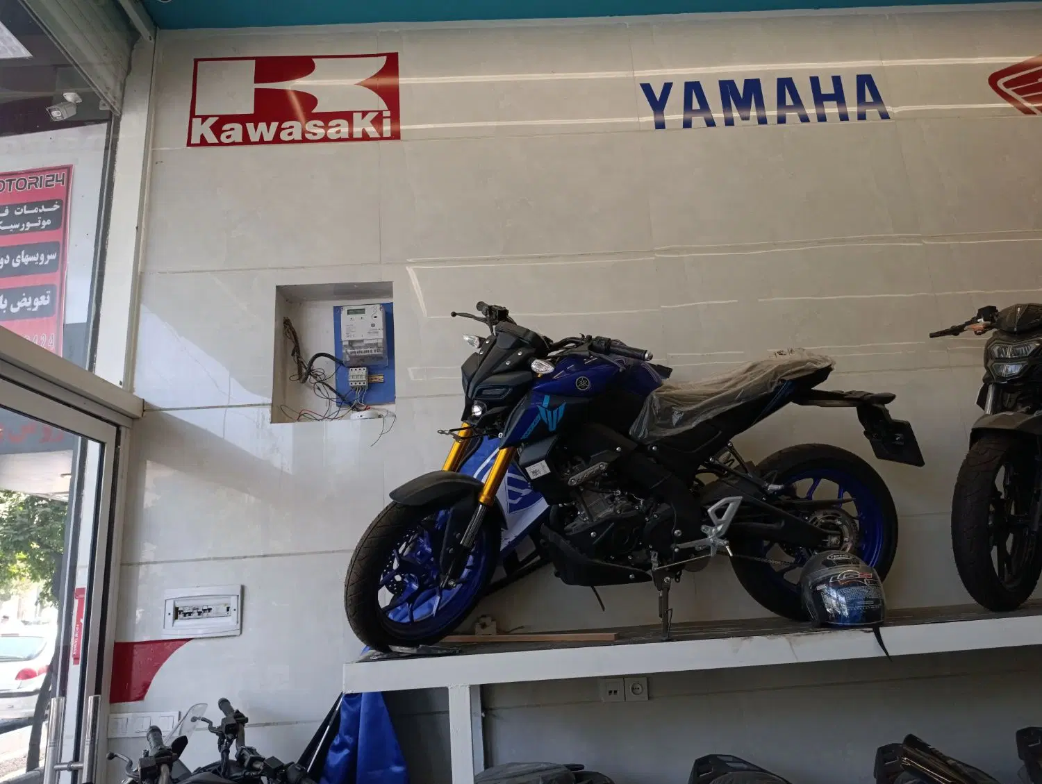 MT15 مدل 1404 YAMAHA. طرح ایروکس خشک 404 370 تومن|موتورسیکلت|تهران, نیلوفر|دیوار