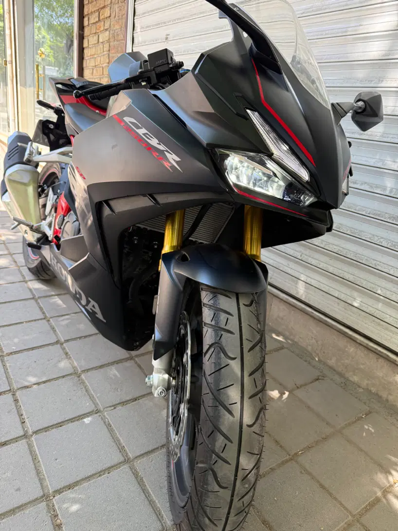 Honda cbr 250 sp|موتورسیکلت|تهران, سعادت‌آباد|دیوار