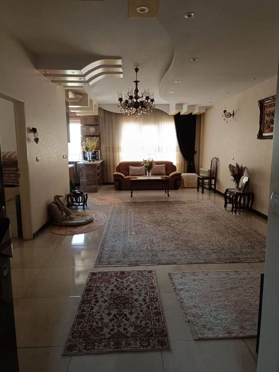 ۸۱متر۲خواب پارکینگ آسانسورانباری تکواحدی خوش نقشه|فروش آپارتمان|تهران, نازی‌آباد|دیوار
