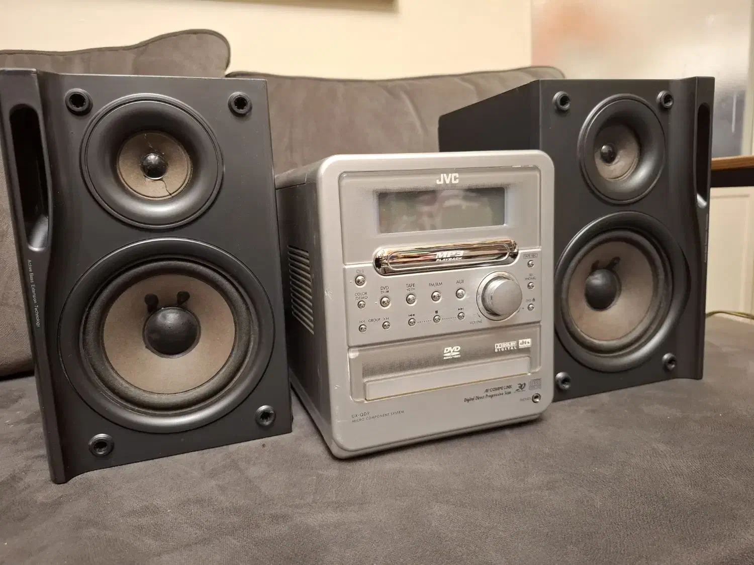 دستگاه mini jvc|سیستم صوتی خانگی|تهران, ارامنه|دیوار