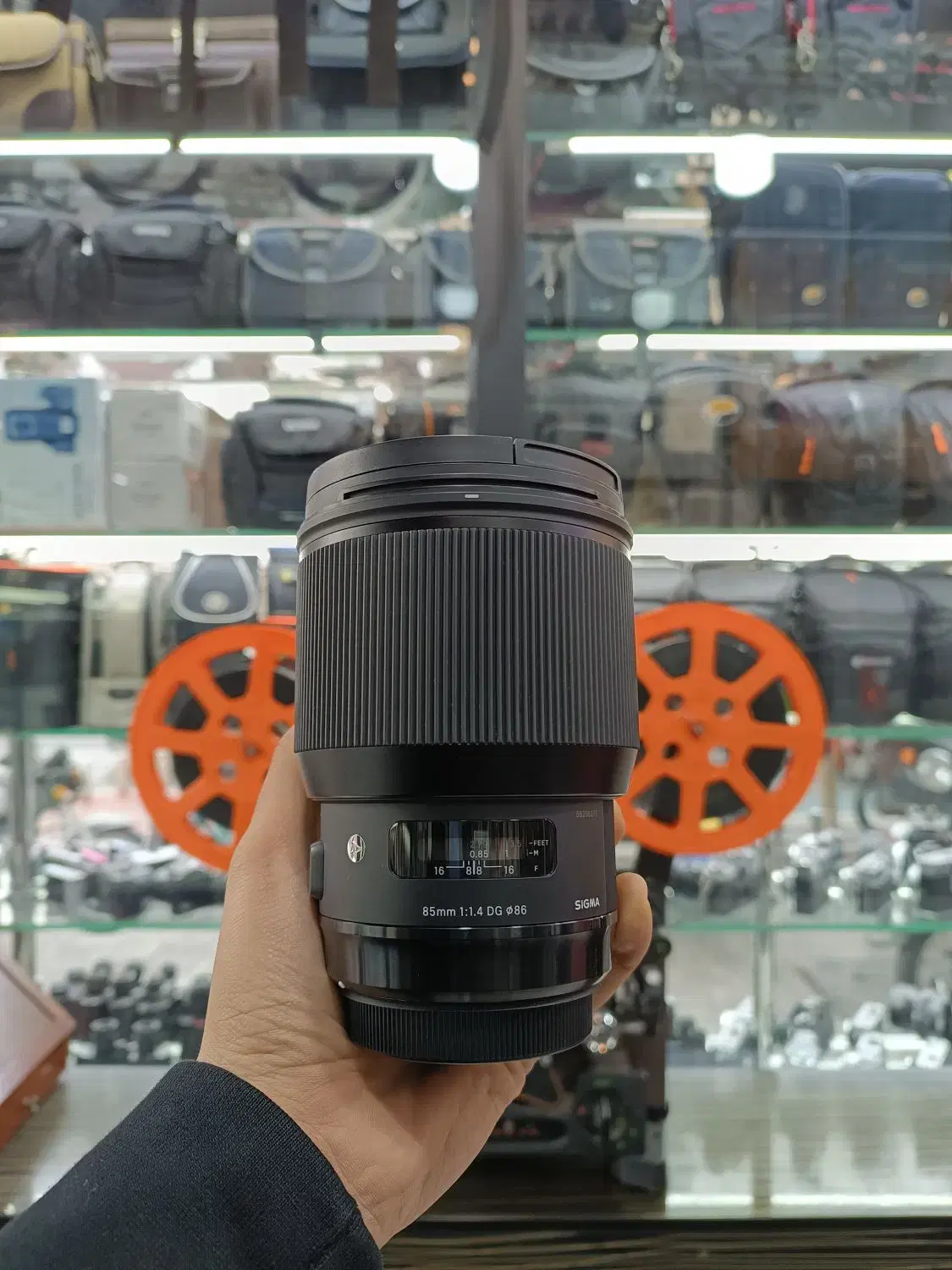 85 f1.4sigma for canon|دوربین عکاسی و فیلم‌برداری|تهران, پامنار|دیوار