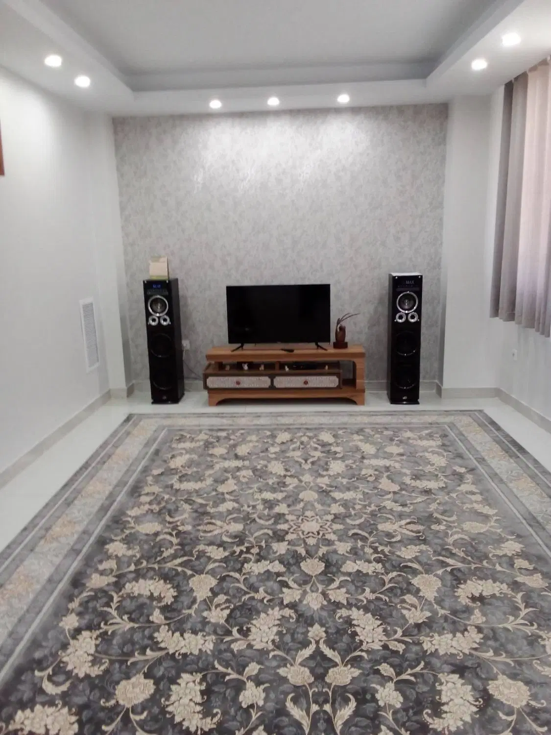 105 متر ۳خواب / دامپزشکی /فول امکانات - Widok 2