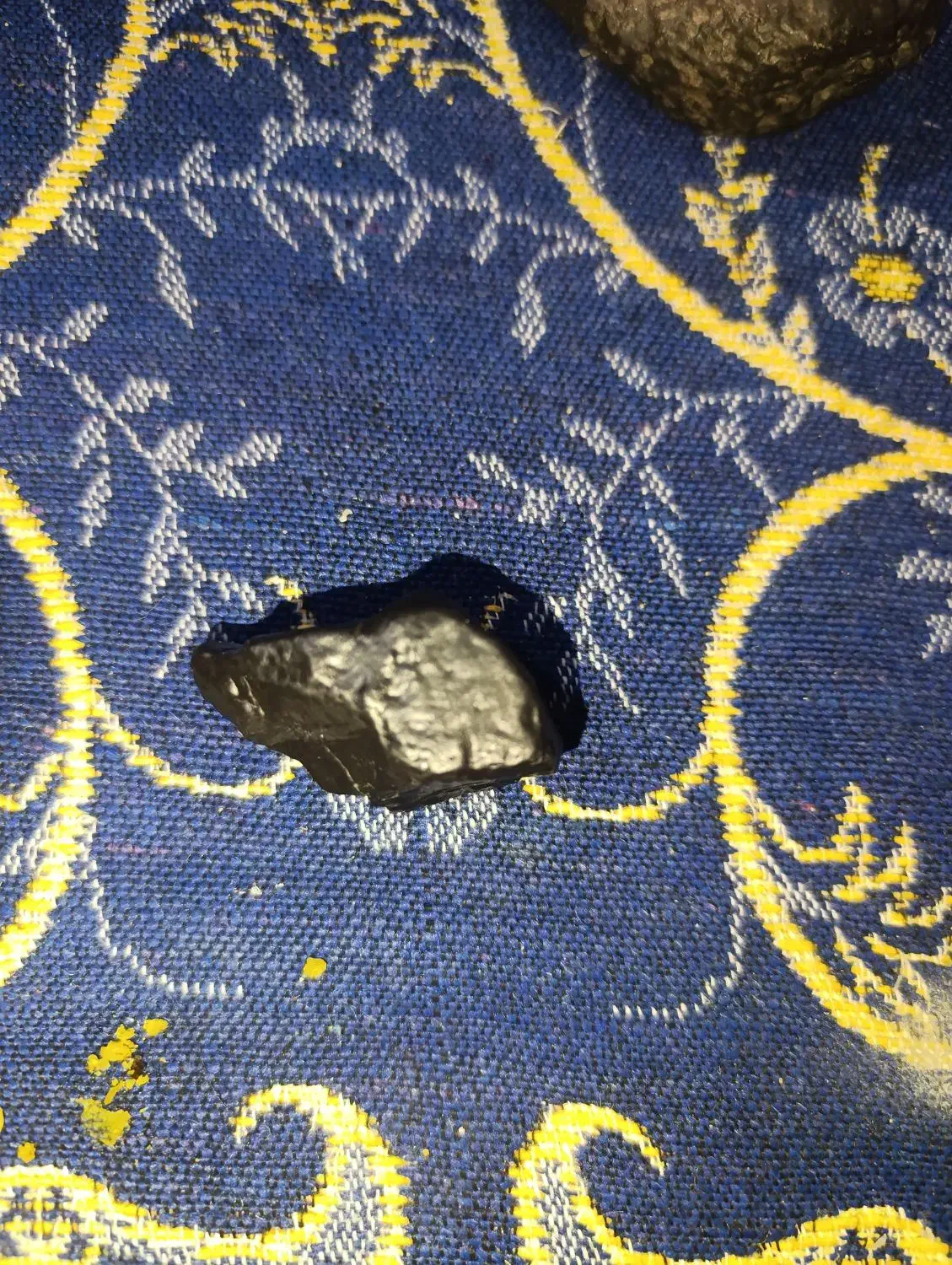 فروشی|کلکسیون اشیاء عتیقه|رونیز, |دیوار