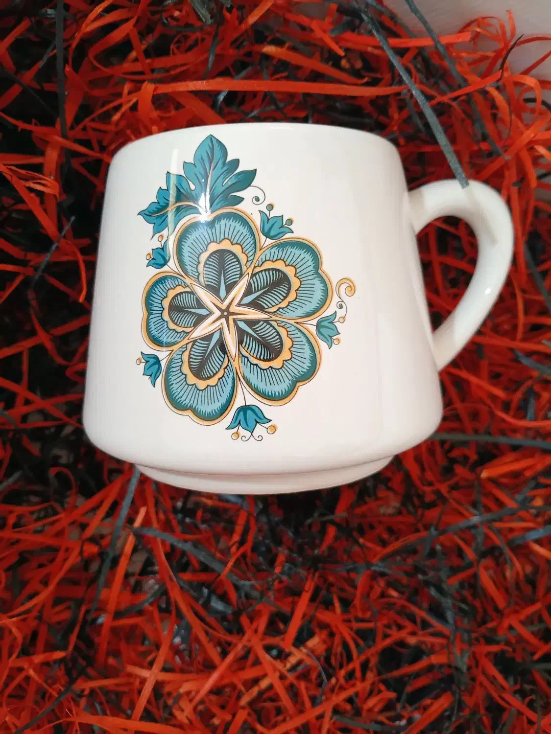 پریشان سرامیک|ظروف سرو و پذیرایی|کازرون, |دیوار