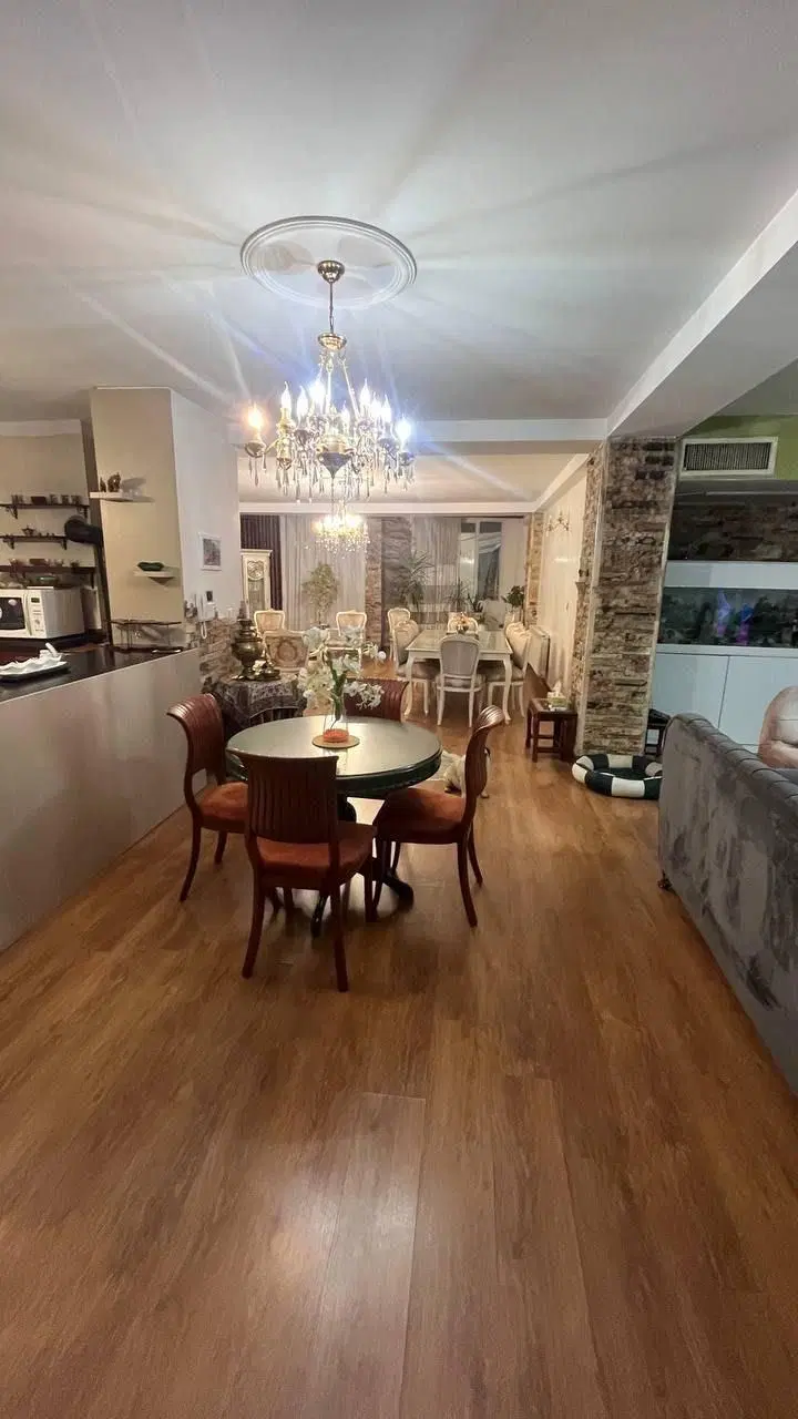 فروش 90 متری آذر شرقی ،تاپ لوکیشن ، سند دار 7500 - Widok 2