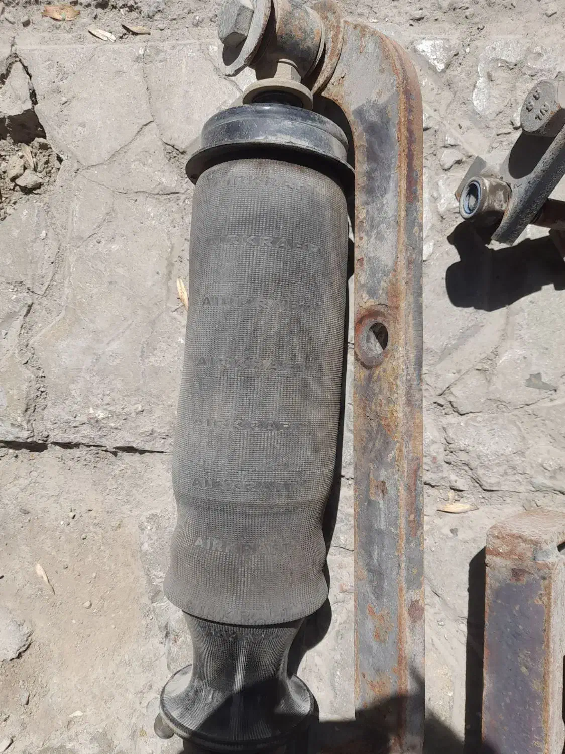 کمک بادی|قطعات یدکی و لوازم جانبی|شیروان (خراسان), |دیوار