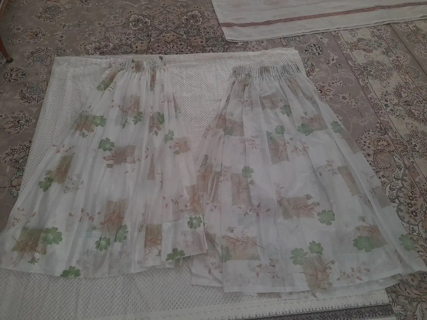 پرده|پرده، رانر، رومیزی|شیروان (خراسان), |دیوار