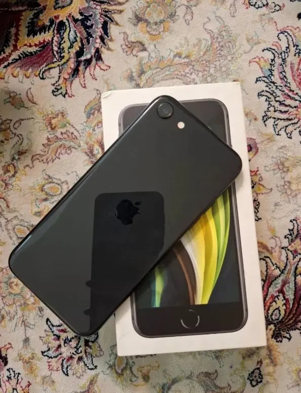 iphone se 2020|موبایل|اصفهان, شاهد|دیوار