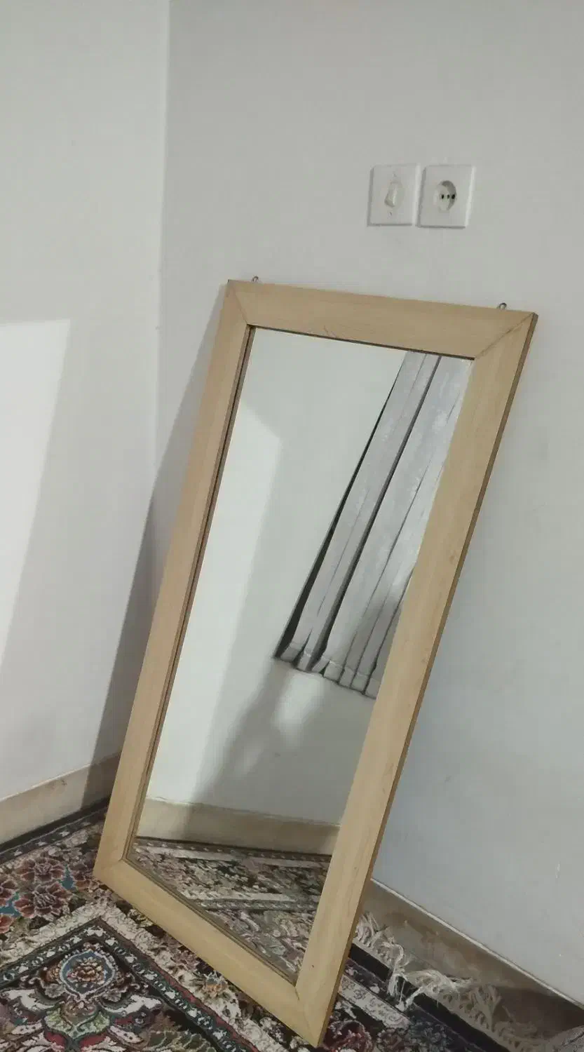 آینه قدی|آینه|شیراز, گچی|دیوار