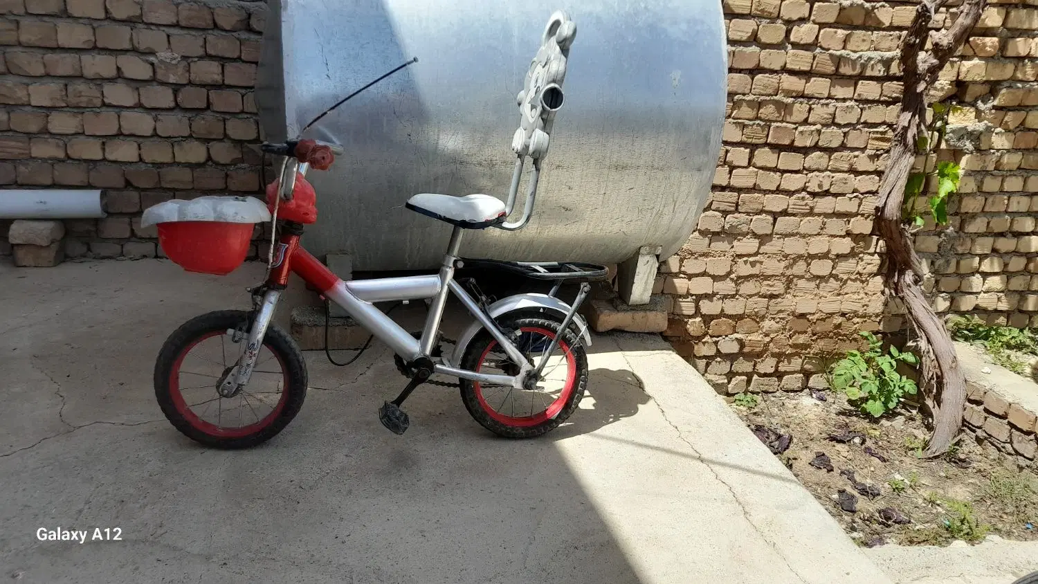 دوچرخه ۲۰ و۱۲|دوچرخه، اسکیت، اسکوتر|بروجرد, |دیوار