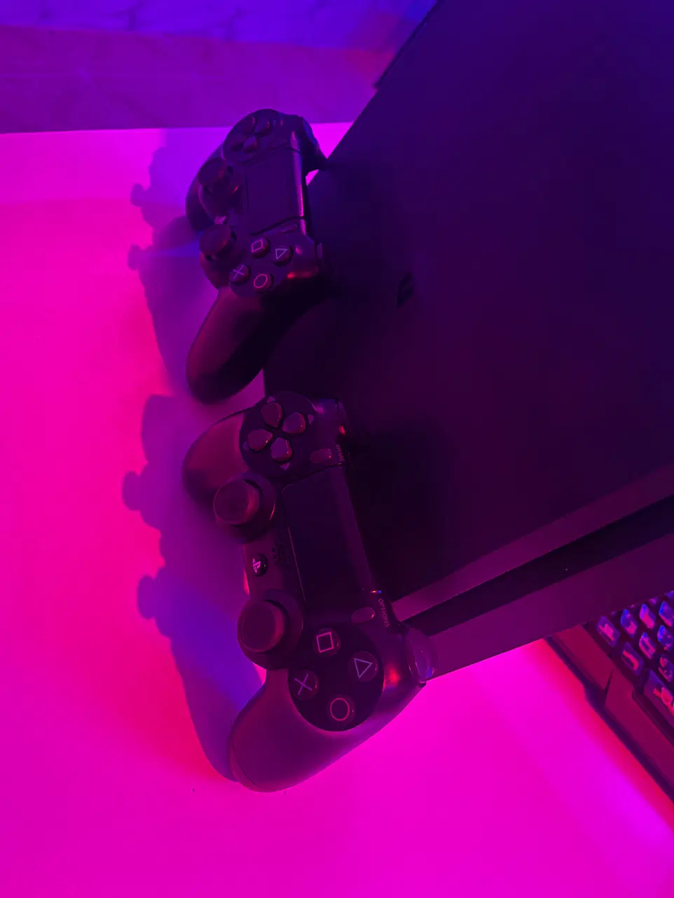 PS4 slim 1 tra|کنسول، بازی ویدئویی و آنلاین|یزد, |دیوار