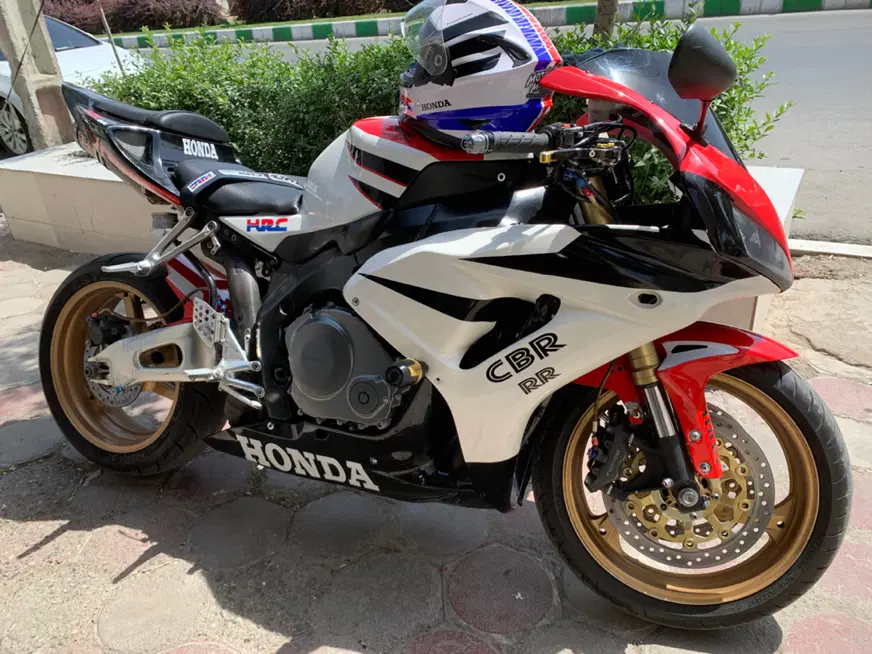 cbr 1000|موتورسیکلت|مشهد, اقبال|دیوار