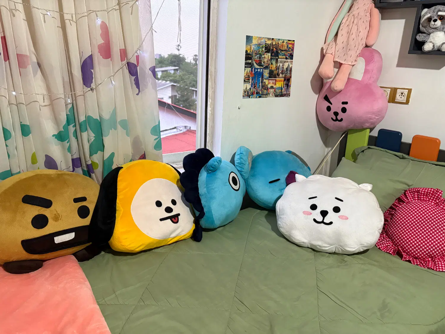 عروسک bt21|اسباببازی بچه|رویان, |دیوار