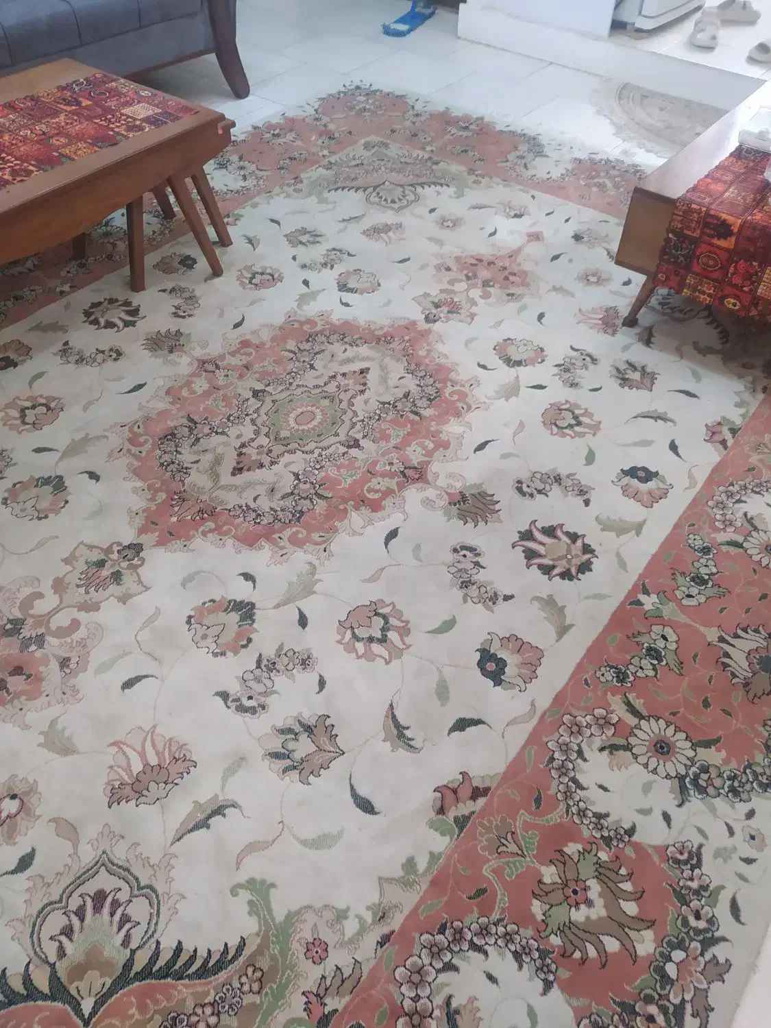 فرش|فرش|کرج, باغستان|دیوار