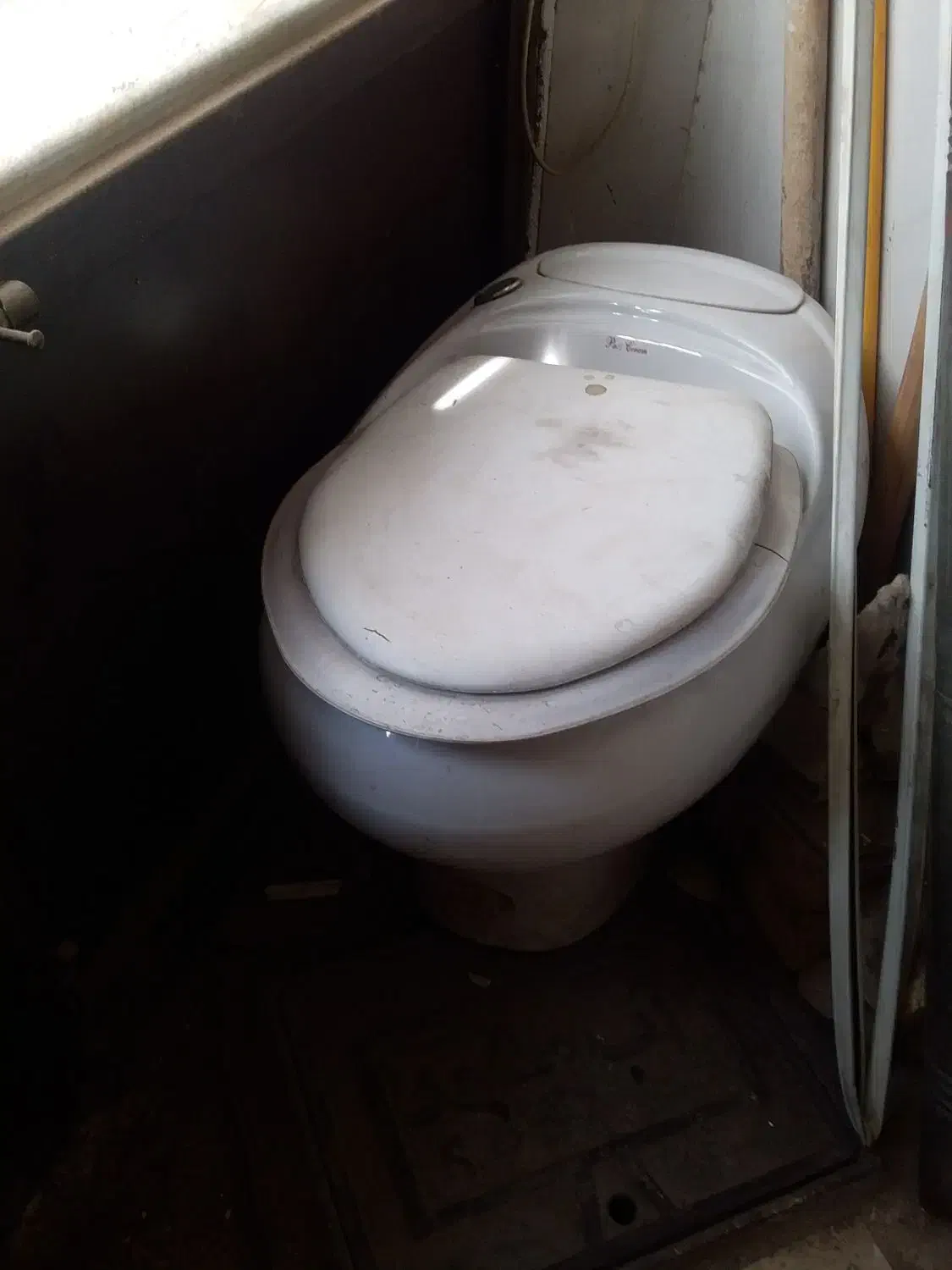 تو...فرنگی|لوازم سرویس بهداشتی|مشهد, شهرک بهارستان|دیوار