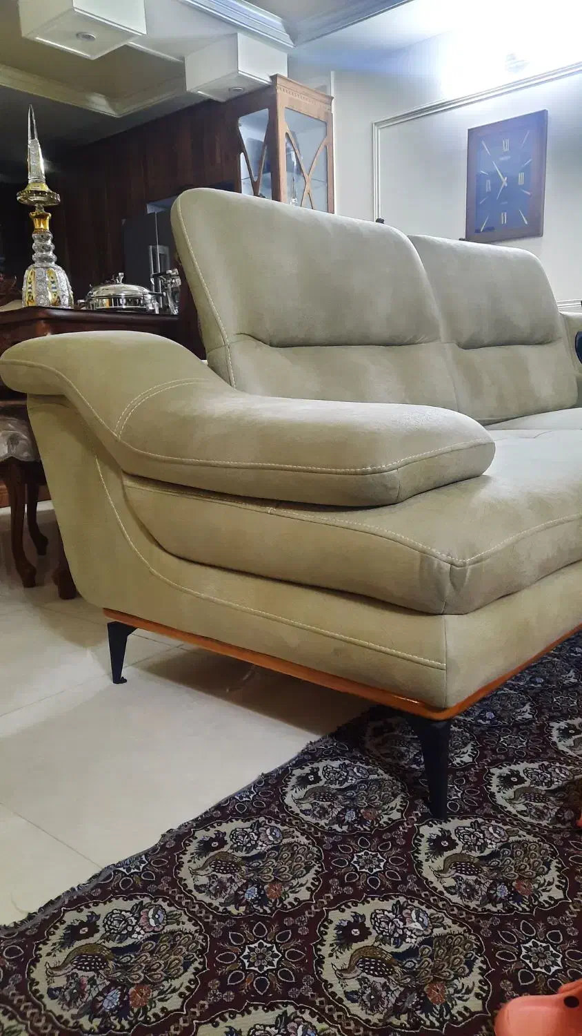 مبل راحتی|مبلمان خانگی و میز عسلی|قم, میرزائیه|دیوار