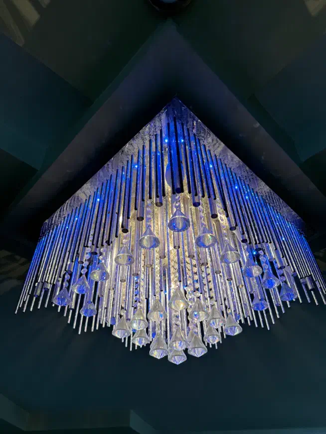 لوستر کریستال خارجی کنترل دار|لوستر و چراغ آویز|مشهد, هنرستان|دیوار