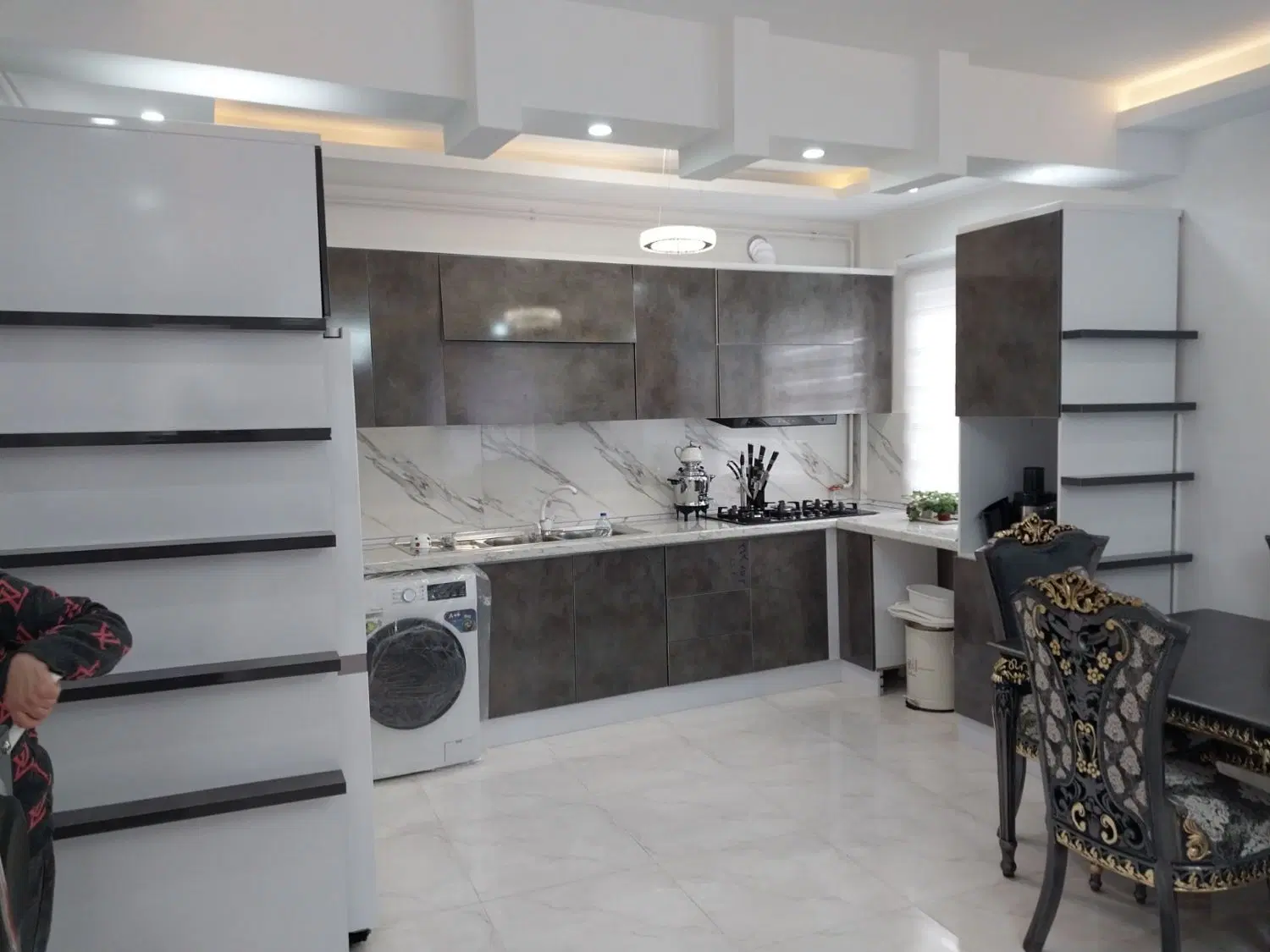 کابینت|کتابخانه، شلف، قفسههای دیواری|رشت, استقامت ۱|دیوار