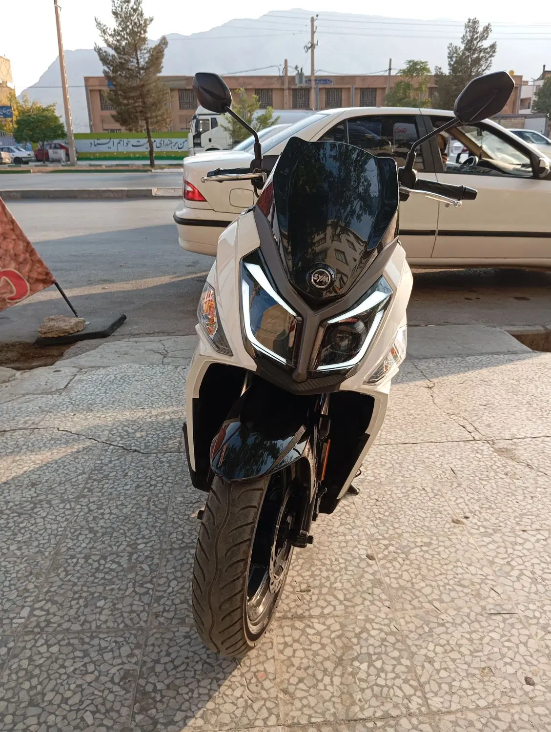 sym j 200|موتورسیکلت|خرم‌آباد, |دیوار