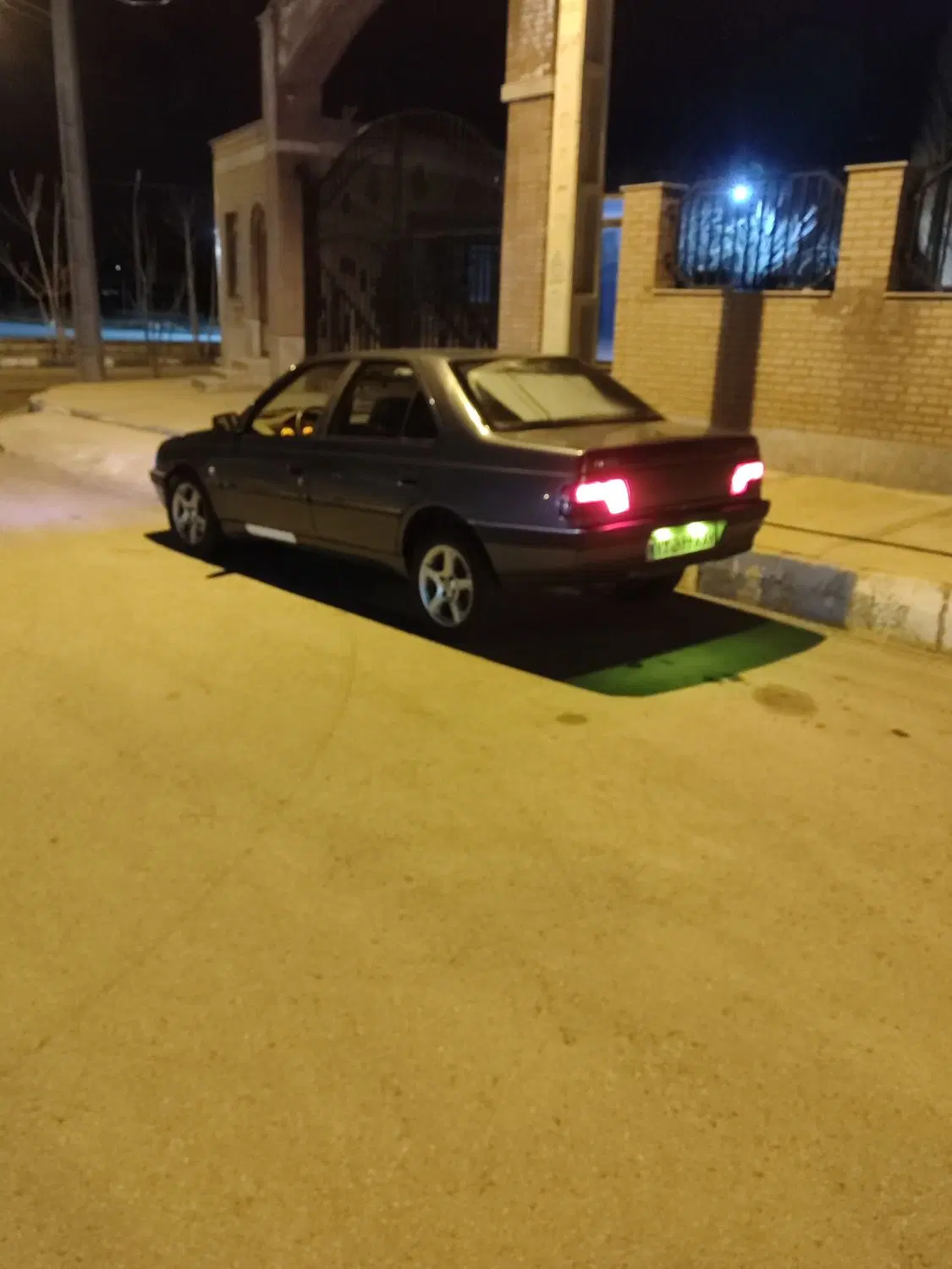 پژو ۴۰۵|خودرو سواری و وانت|باغ حلی, |دیوار