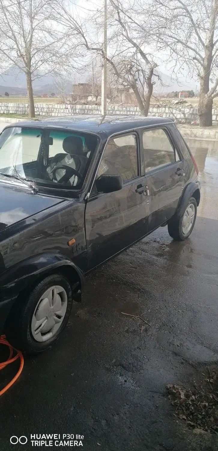 پی کی سهند|خودرو کلاسیک|صحنه, |دیوار