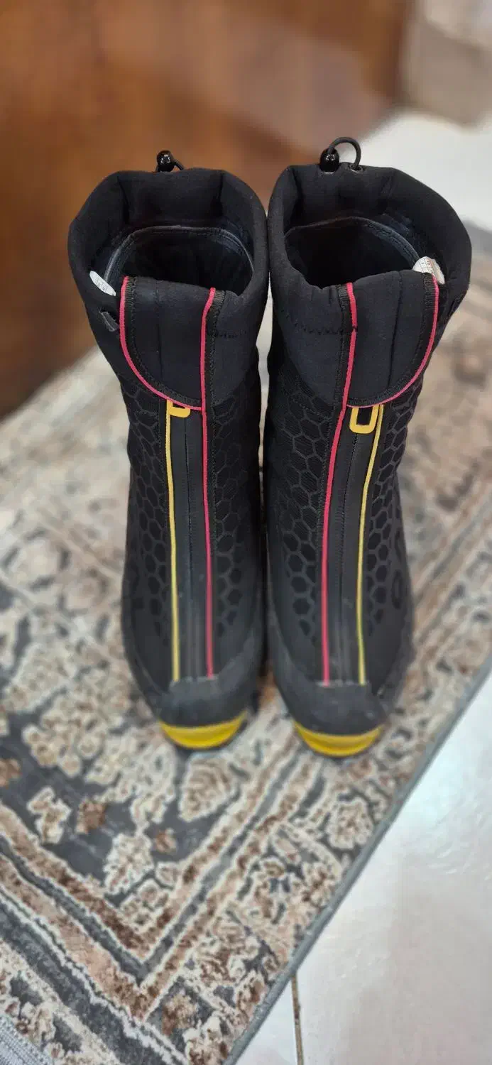 کفش کوه نوردی|کوهنوردی و کمپینگ|تهران, نیروی هوایی (پیروزی)|دیوار