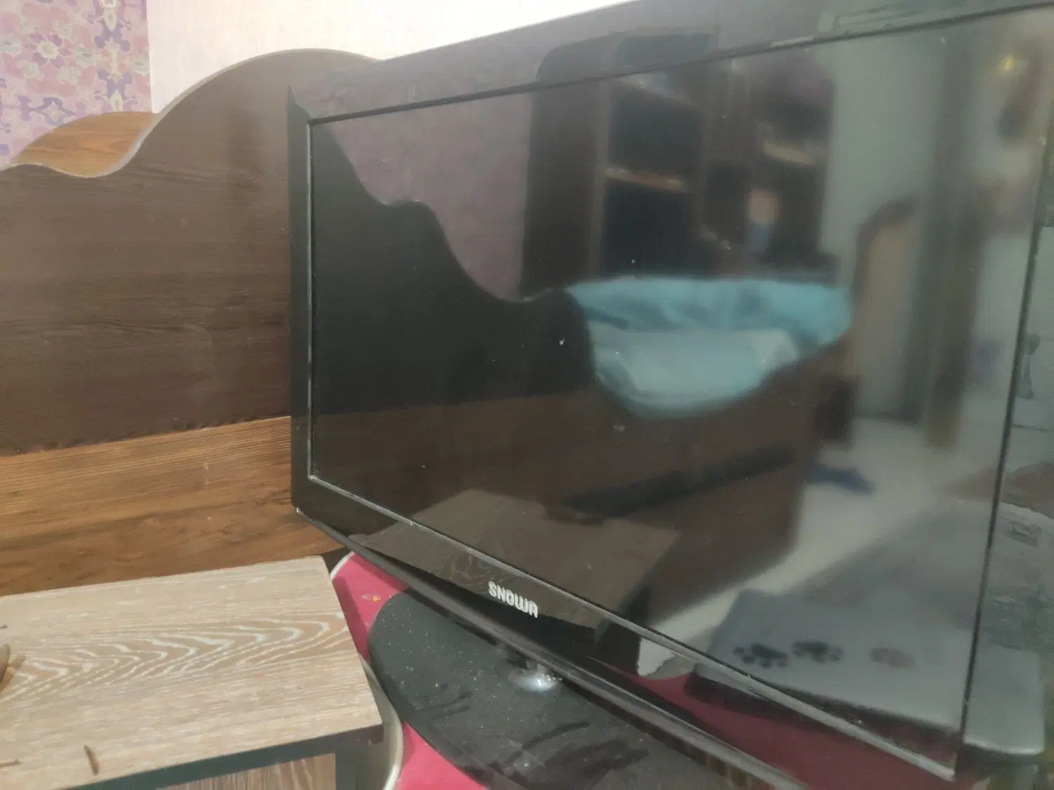 اینچLCD 32|تلویزیون و پروژکتور|قزوین, |دیوار