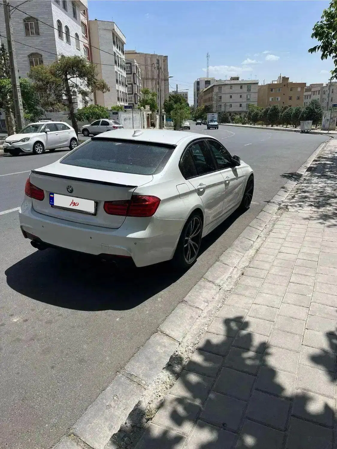 BMW 320i 2013|خودرو سواری و وانت|تهران, جنت‌آباد جنوبی|دیوار
