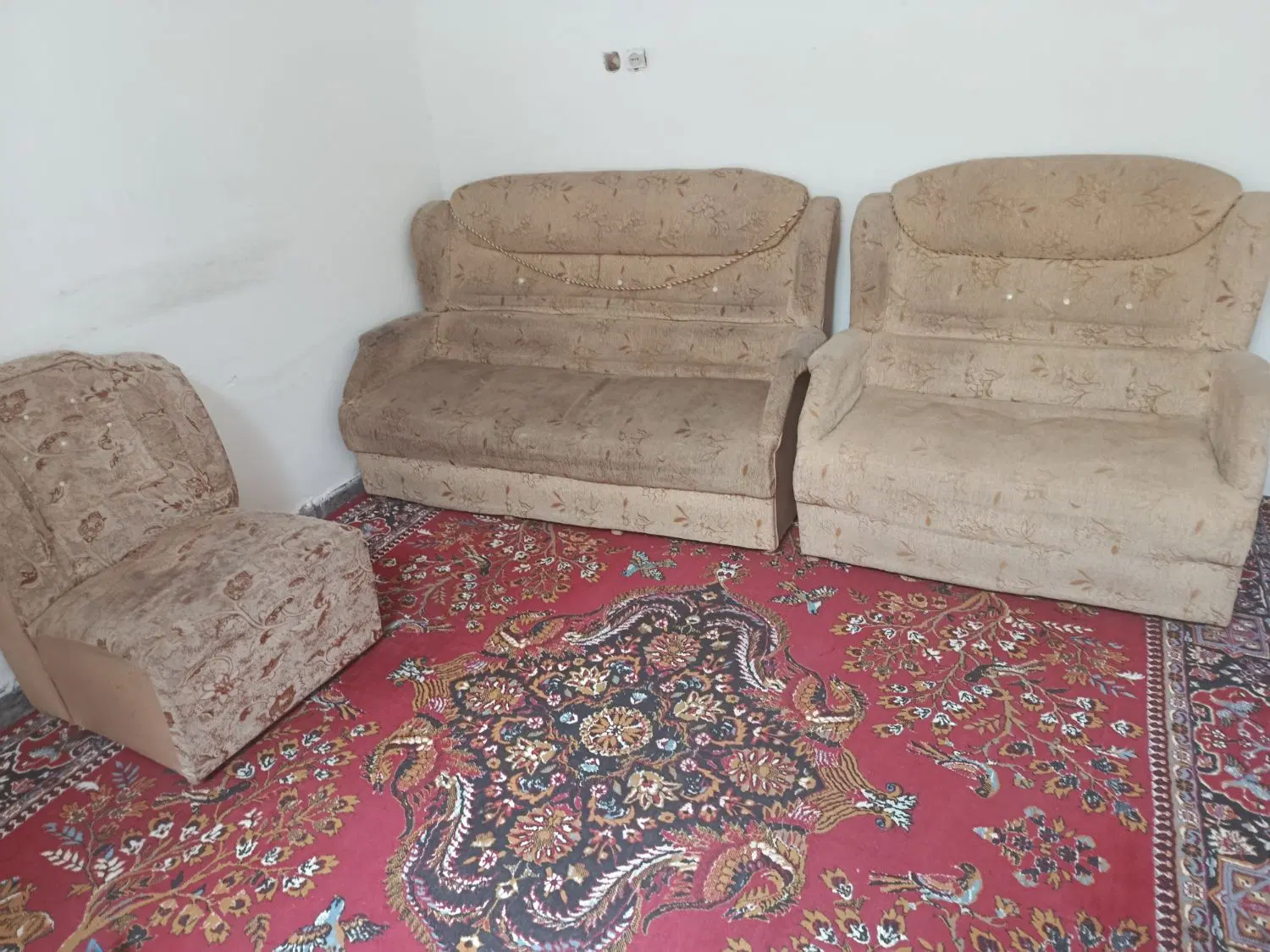 مبل|مبلمان خانگی و میز عسلی|زرند, |دیوار