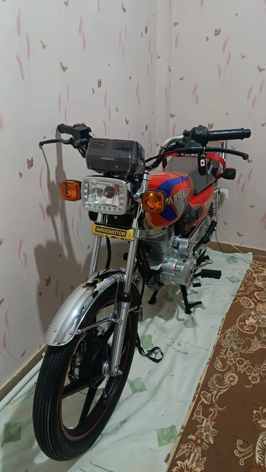 200 پرواز|موتورسیکلت|اراک, |دیوار