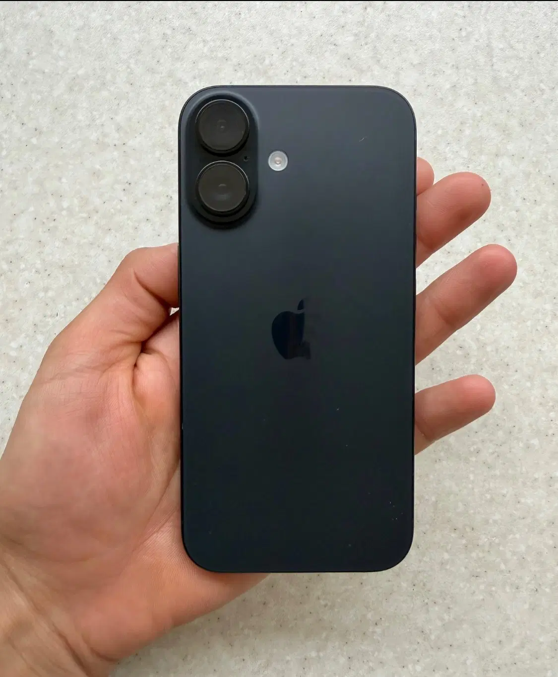 iPhone 16نرمال|موبایل|قائم‌شهر, |دیوار