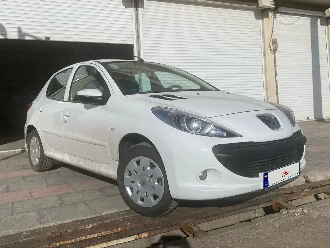 ۲۰۷ سفید ۴۰۲|خودرو سواری و وانت|تهران, سازمان برنامه شمالی|دیوار