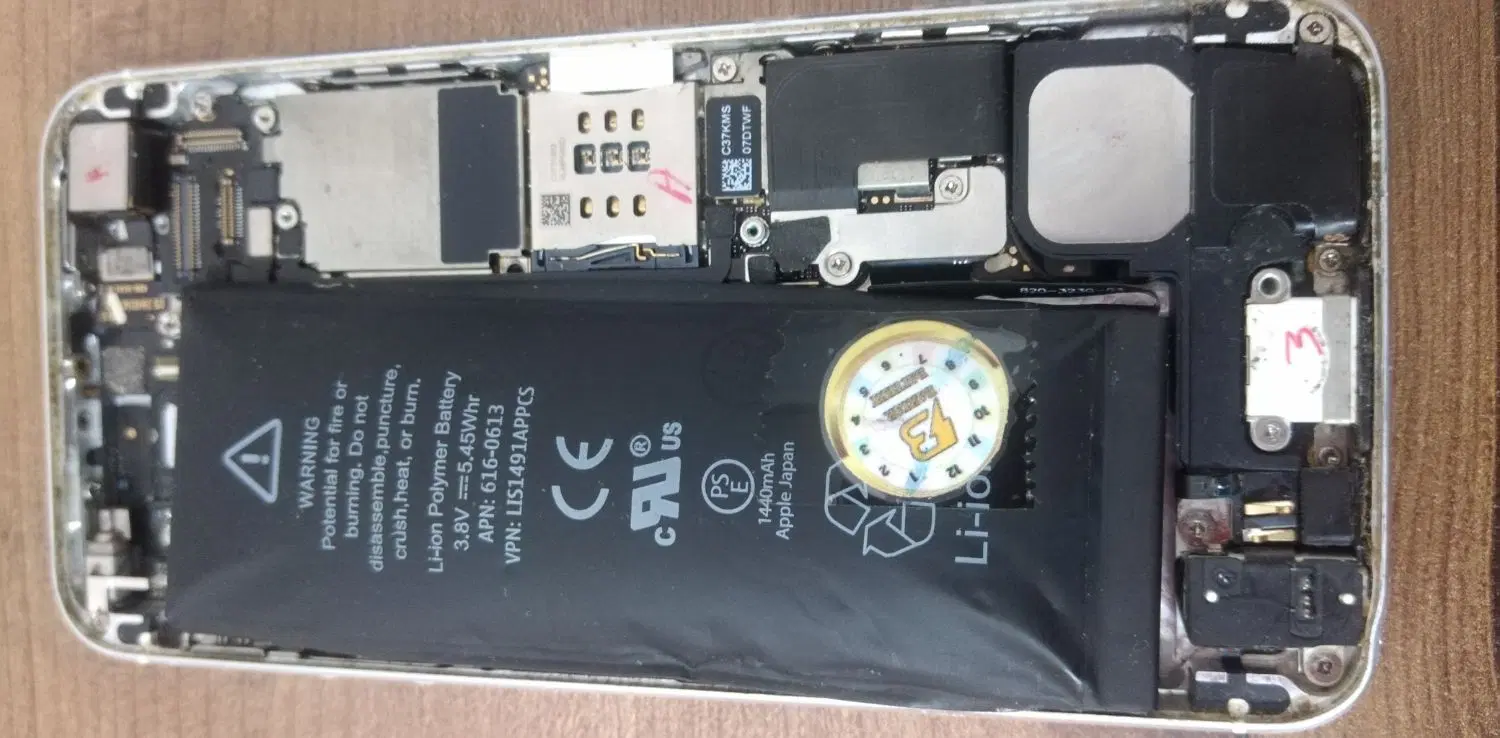 آیفون 5s|موبایل|مشهد, حجاب (شهرک غرب)|دیوار