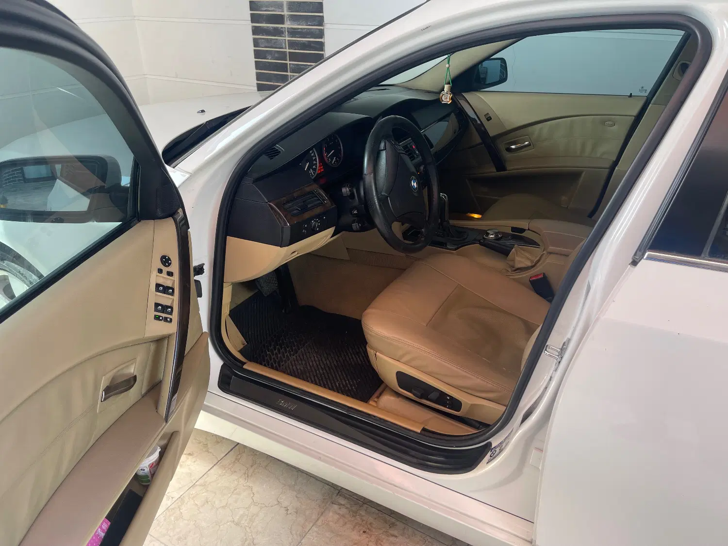 Bmw525.|خودرو سواری و وانت|فریدون‌کنار, |دیوار