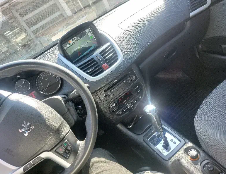 207 اتومات|خودرو سواری و وانت|تهران, هفده شهریور|دیوار