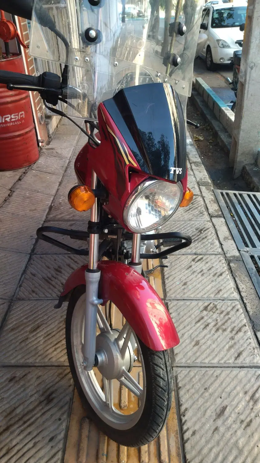 tvs hlx150|موتورسیکلت|اصفهان, ملک‌شهر|دیوار