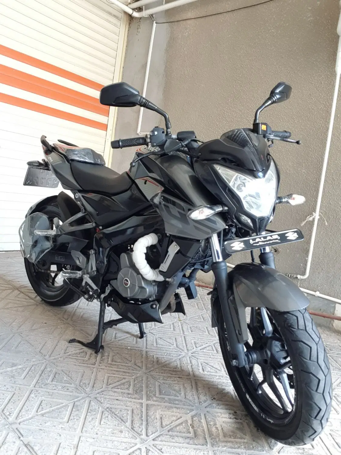 ns200|موتورسیکلت|ساوه, |دیوار