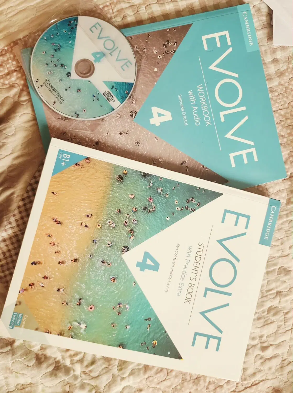 کتاب Evolve 4|کتاب و مجله آموزشی|شیراز, فرهنگ شهر|دیوار